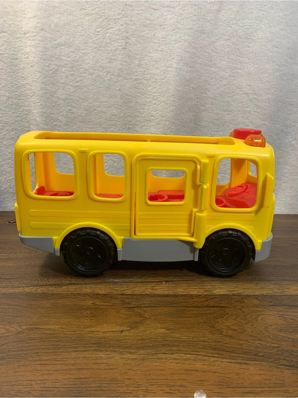 Fisher-Price Little People Yellow School Bus Toy Vehicle with Sounds